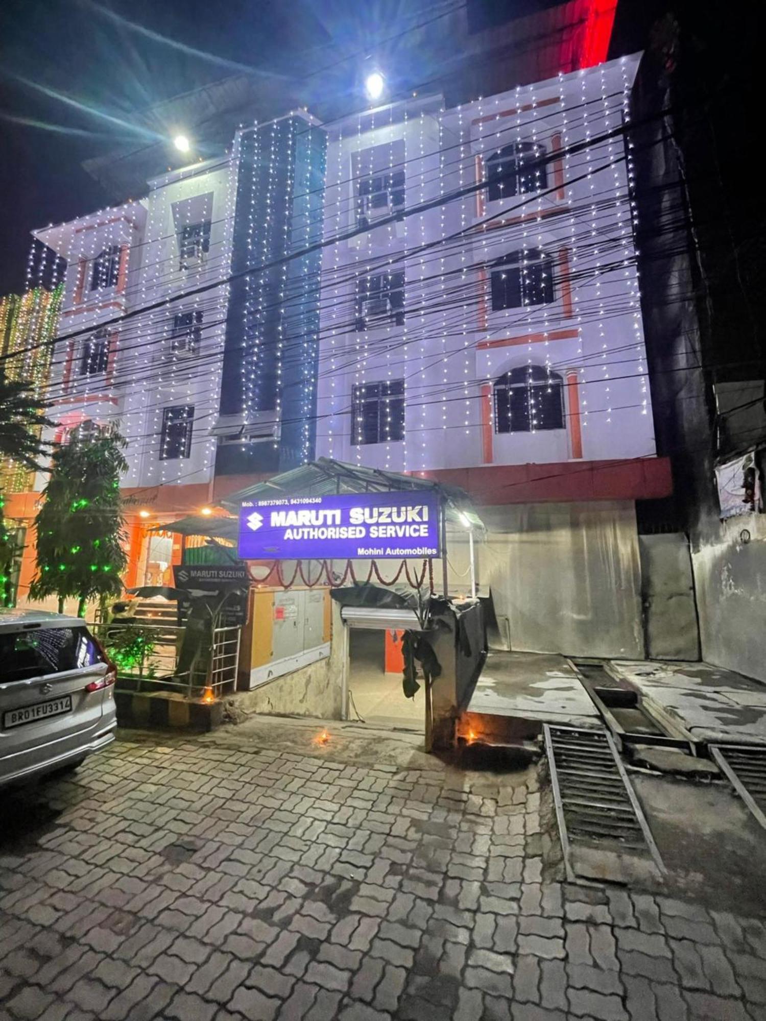 Grg R P International Patna Hotel Patna  Buitenkant foto