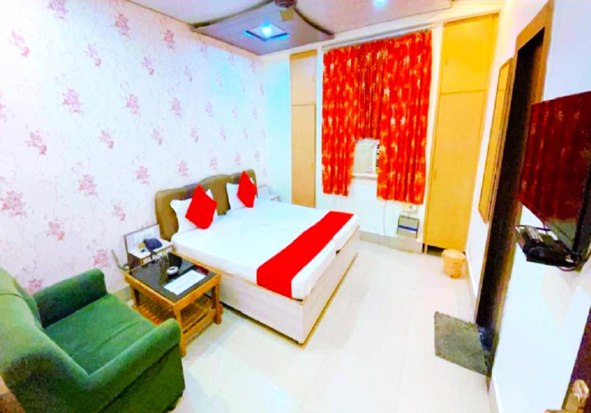 Grg R P International Patna Hotel Patna  Buitenkant foto