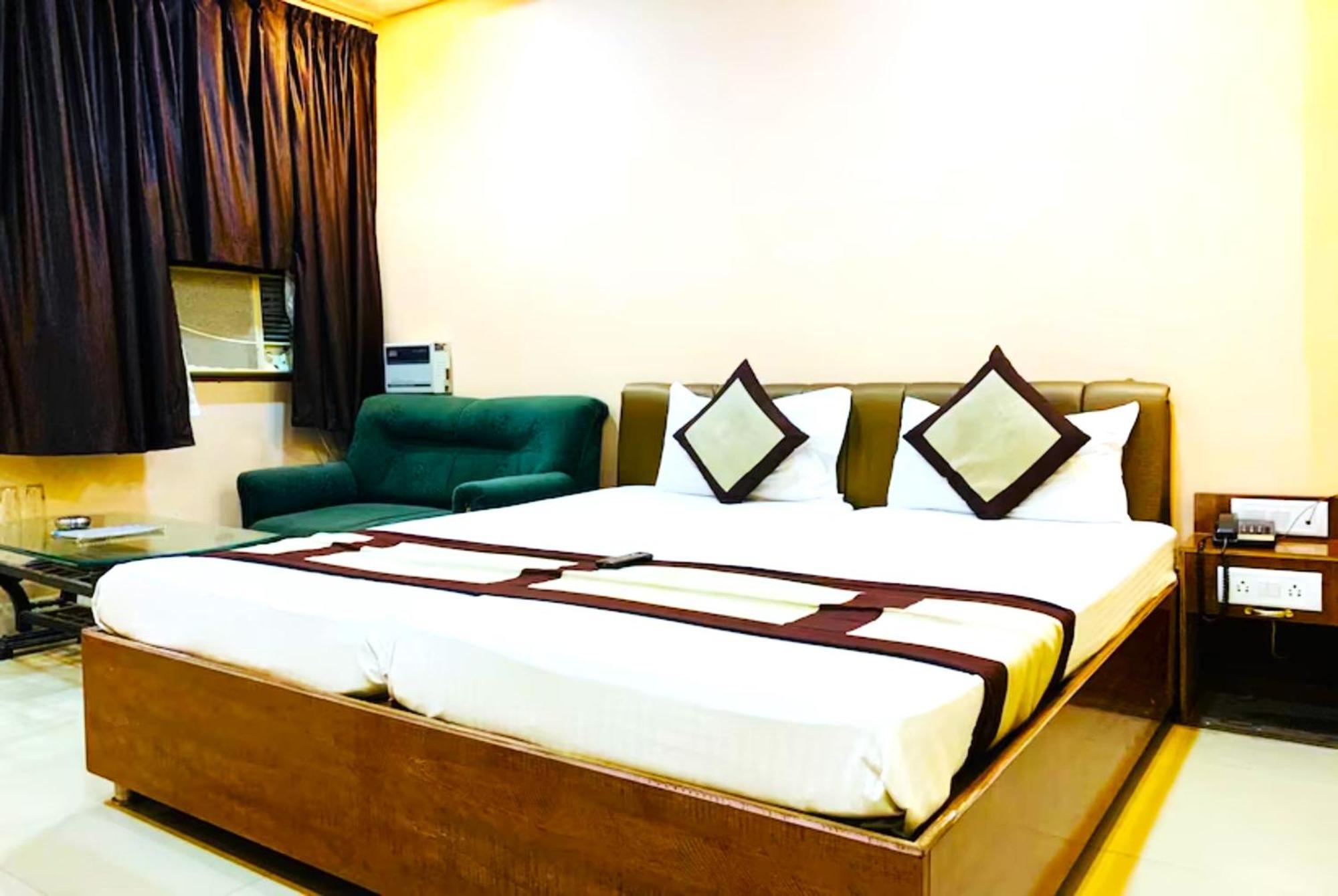 Grg R P International Patna Hotel Patna  Buitenkant foto